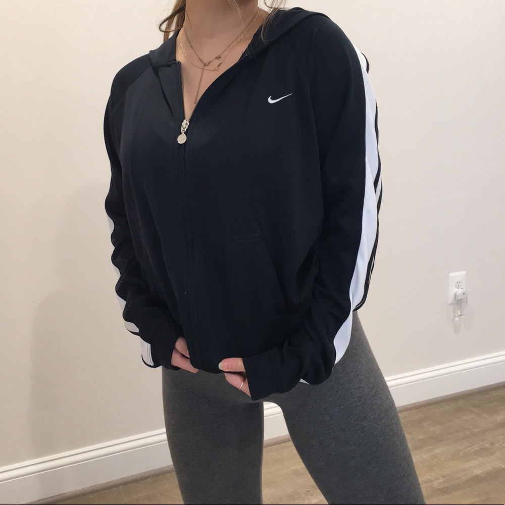 VINTAGE NIKE ZIP-UP JACKET